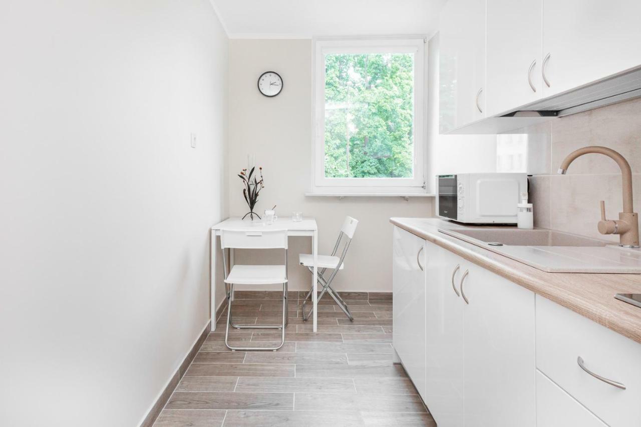 Apartments Warsaw Solidarnosci By Renters Extérieur photo